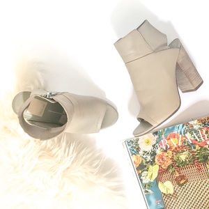 Dolce Vita Peep Toe Ankle Boots Block Tan Booties